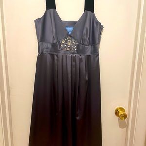 Simply Vera by Vera Wang satin and velvet cocktail dress.